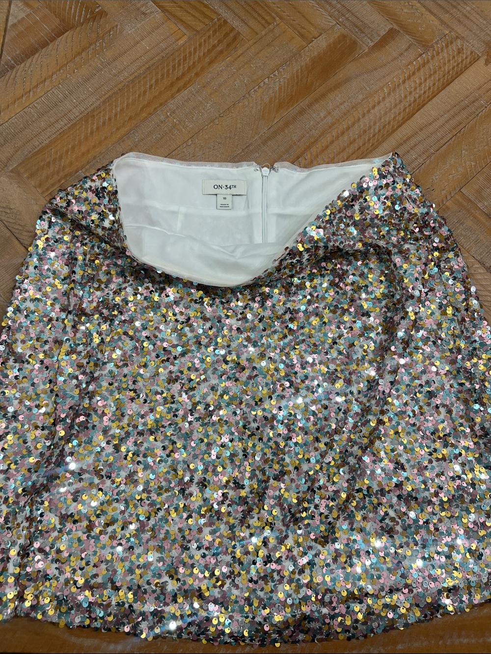 On 34th Sequin Mini Skirt in Iridescent Multi